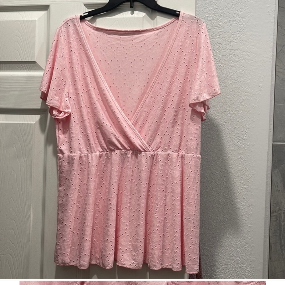 Pink Shein Baby Doll V neckline short sleeve Top, Women's size 2x